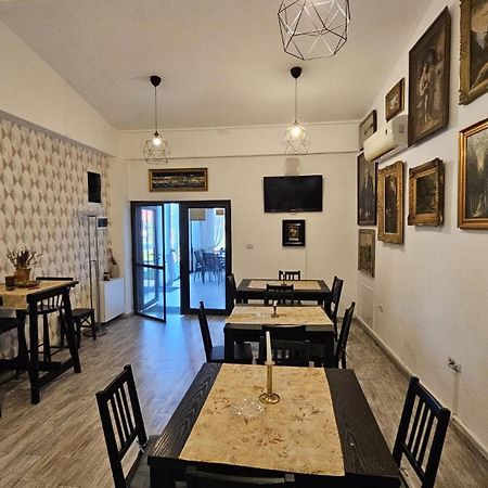 Neferprod Apartments - Is - Cam 06 Timisoara Luaran gambar